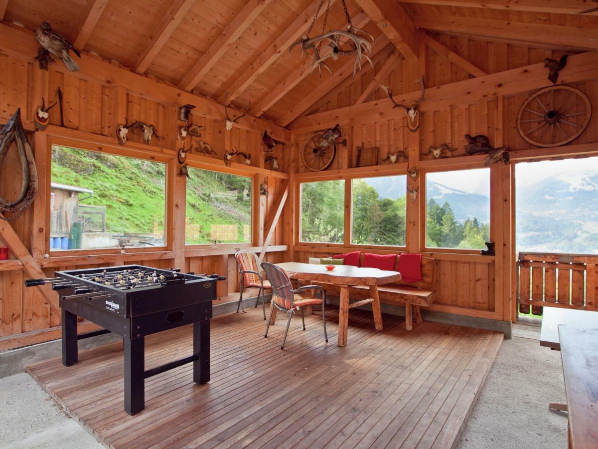 Apartment With View Of Schruns Bagian luar foto